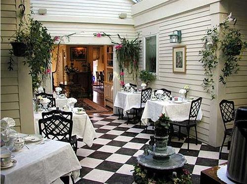 Captain Farris House 4*